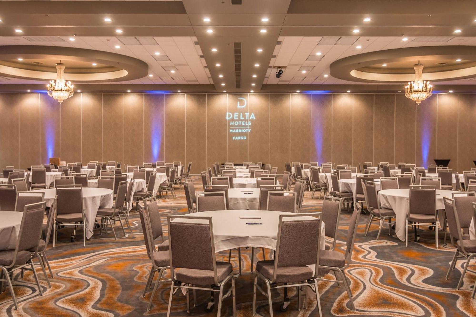 Delta Hotels By Marriott Fargo Dış mekan fotoğraf