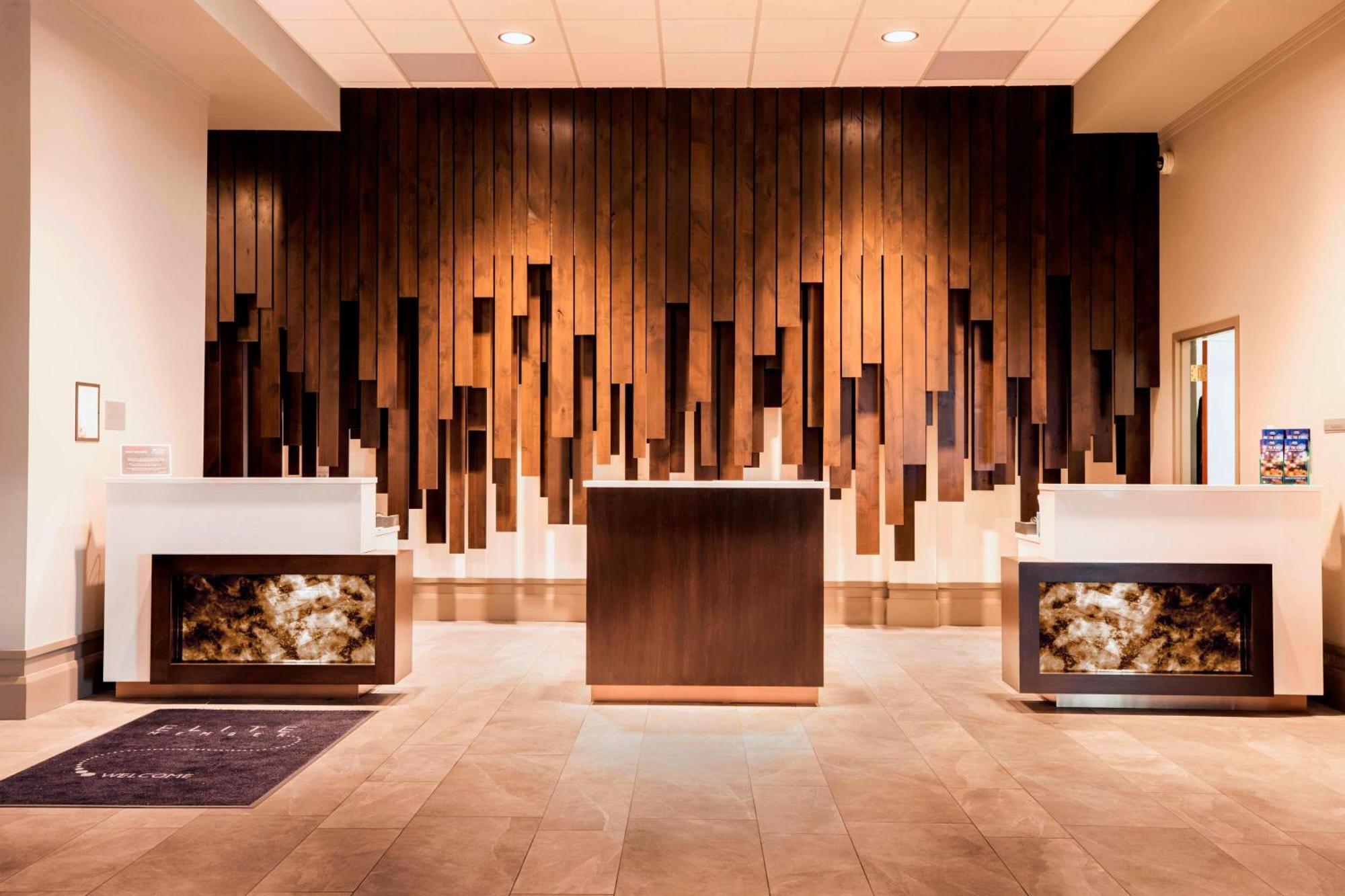 Delta Hotels By Marriott Fargo Dış mekan fotoğraf